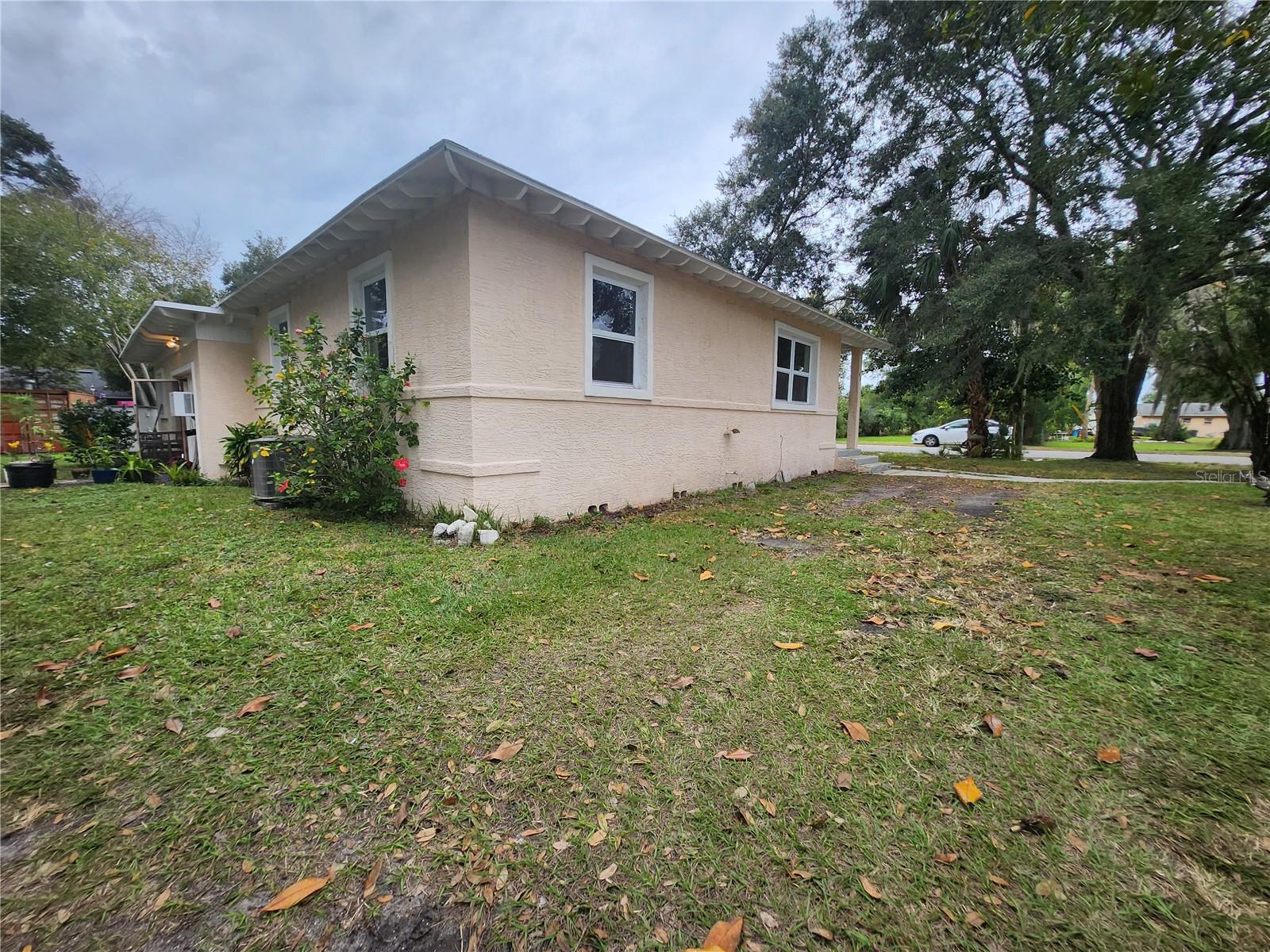 INWOOD SUB NEW SMYRNA BEACH - Residential Lease