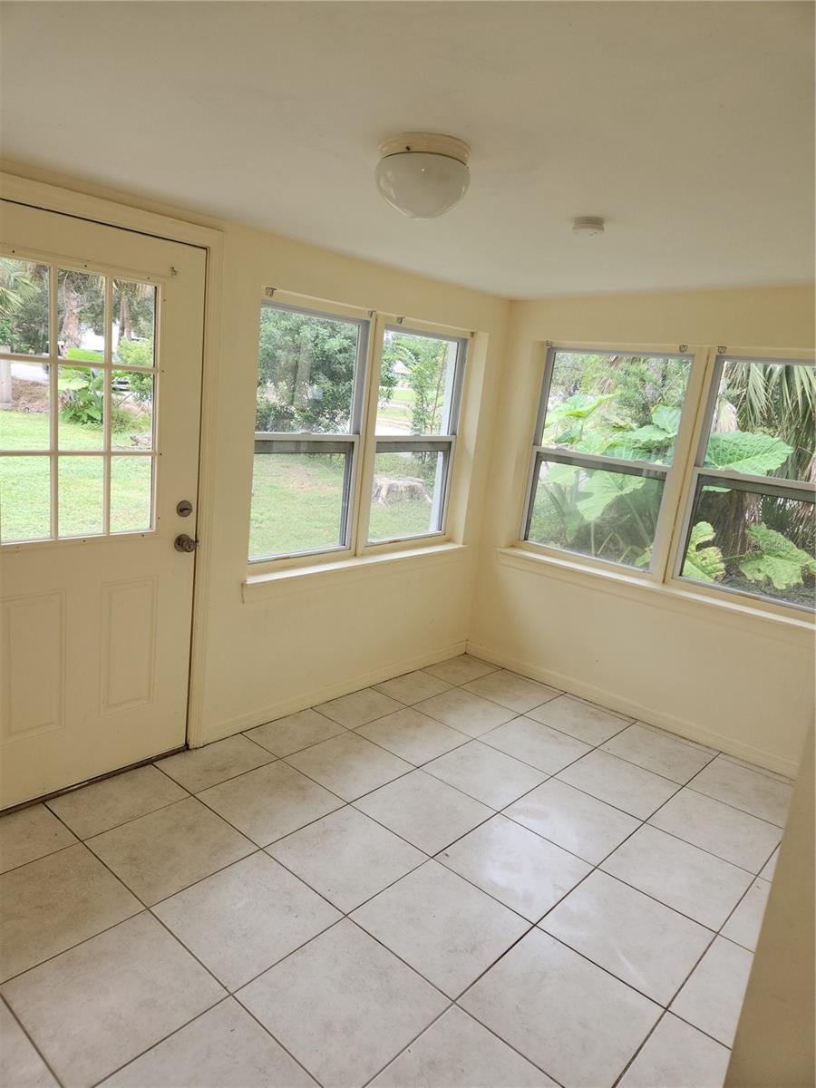 INWOOD SUB NEW SMYRNA BEACH - Residential Lease