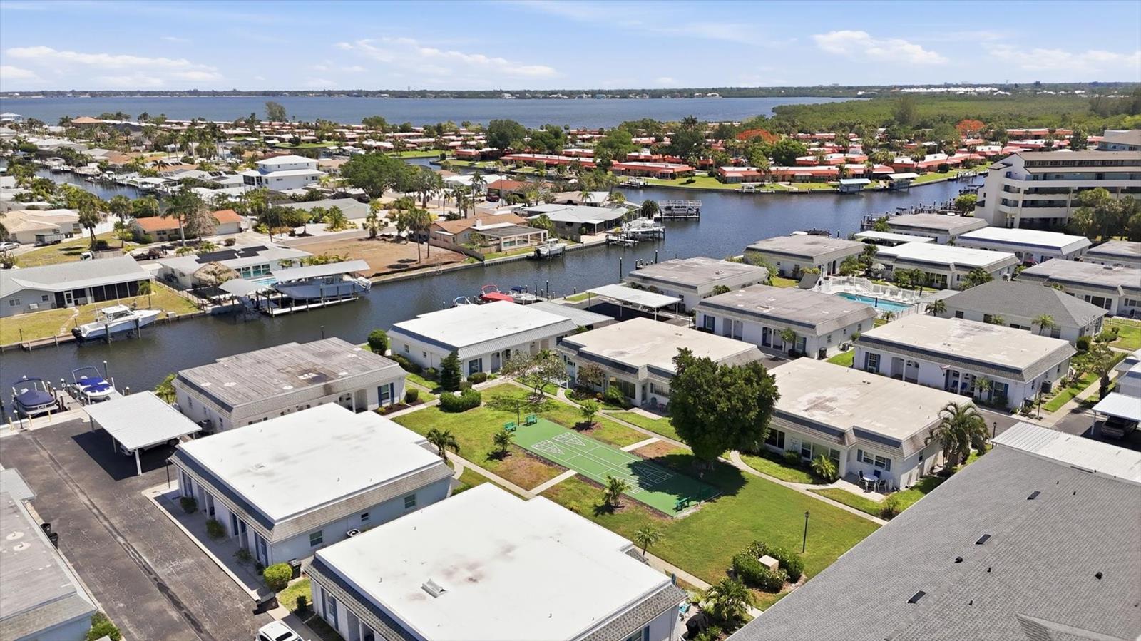 CASCO DORADO - Residential