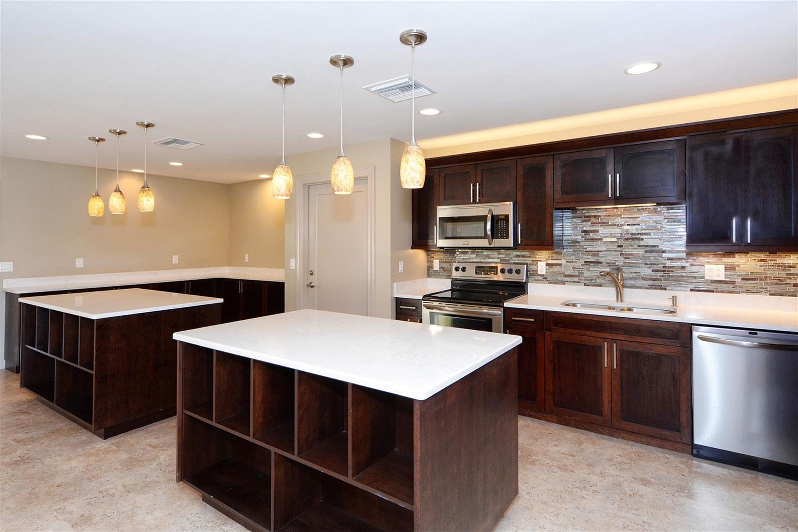 ISLAND REEF 11 PH 1 & 2 - Residential