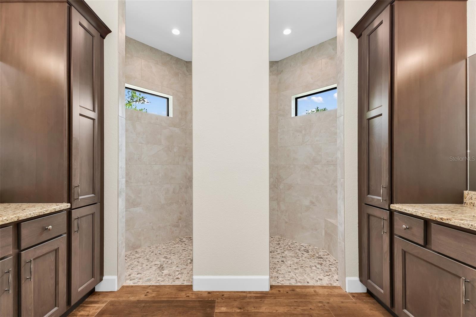 SUNCOAST RANCHES - Residential
