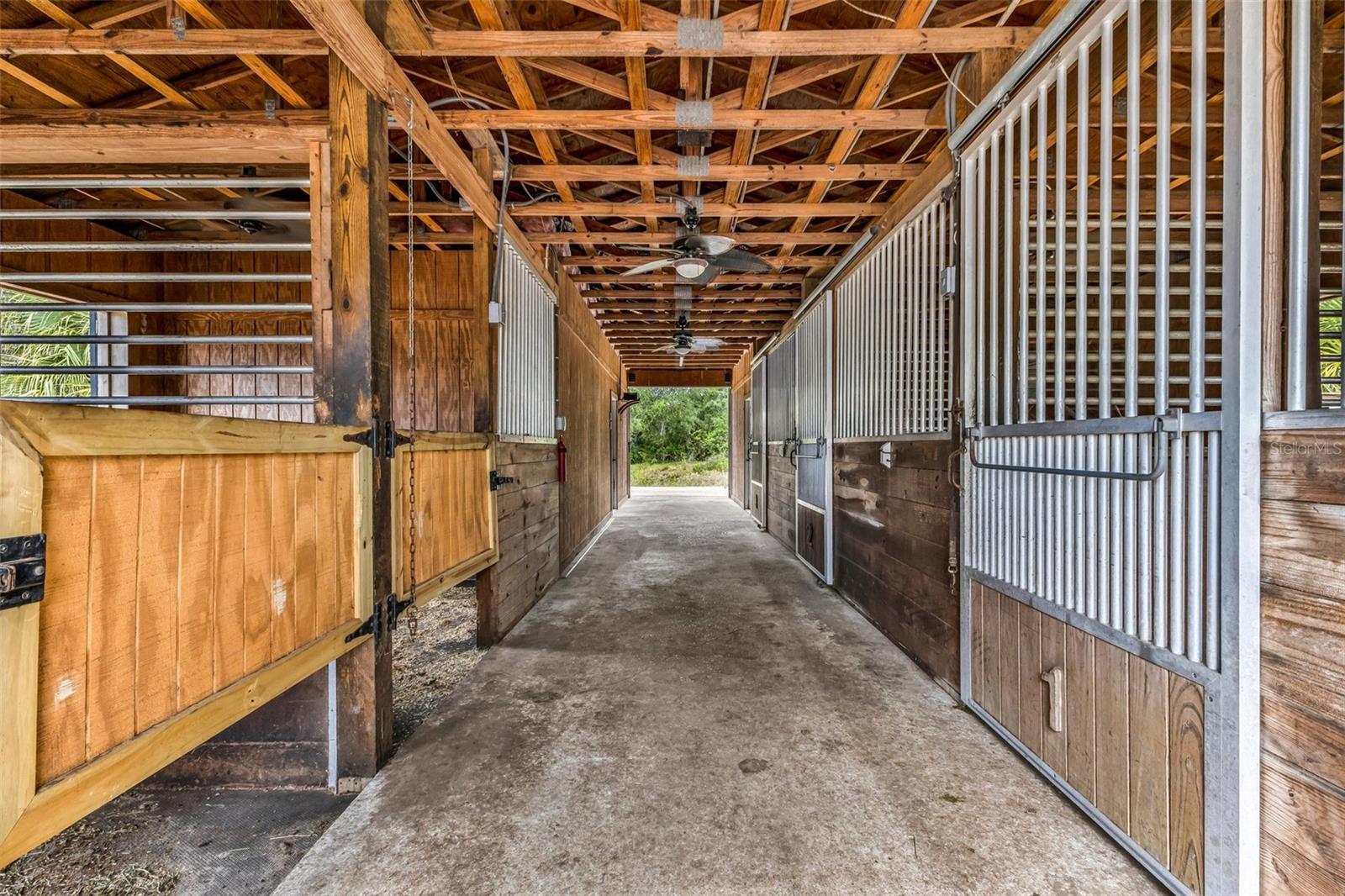 SUNCOAST RANCHES - Residential