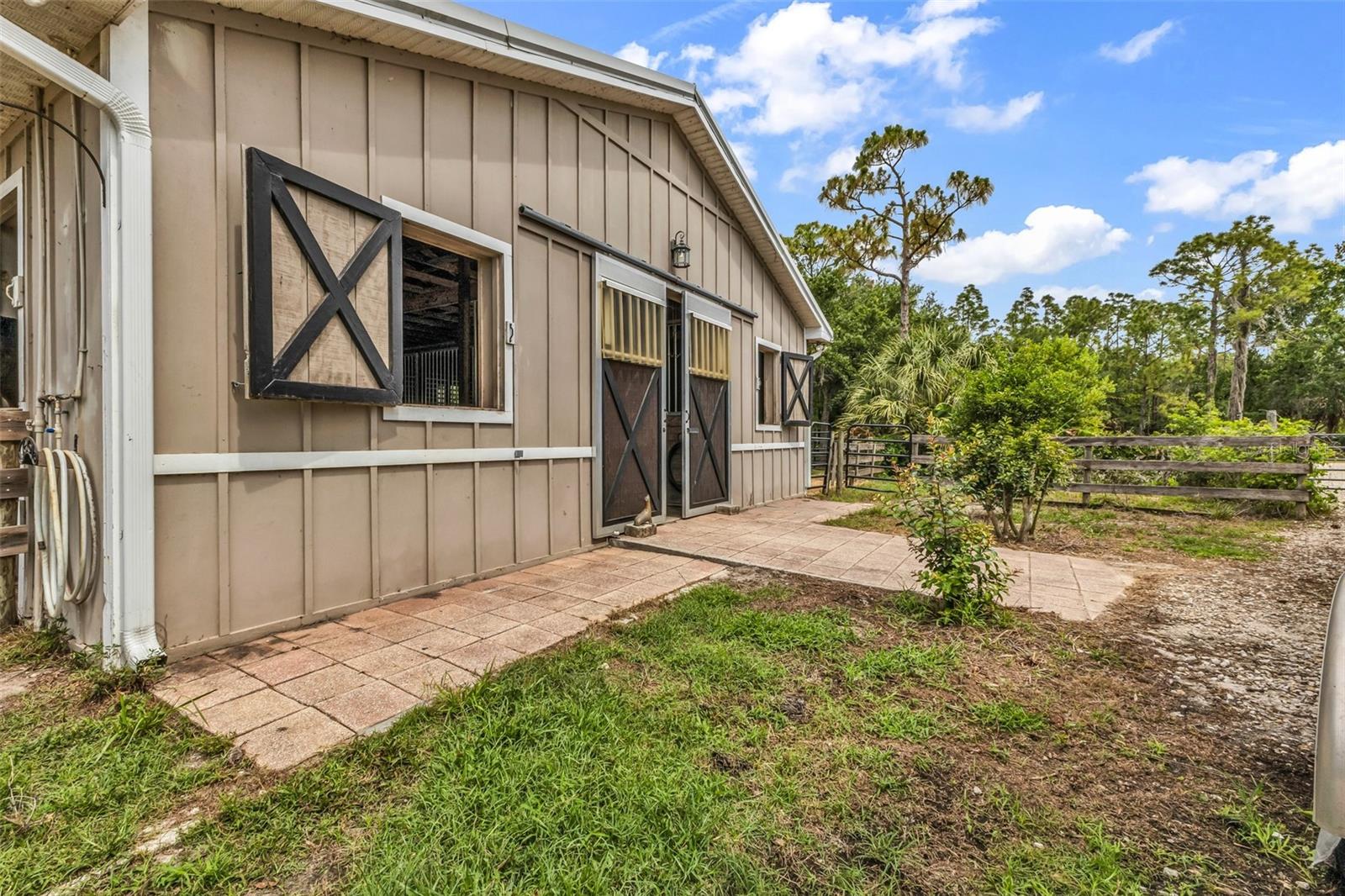 SUNCOAST RANCHES - Residential