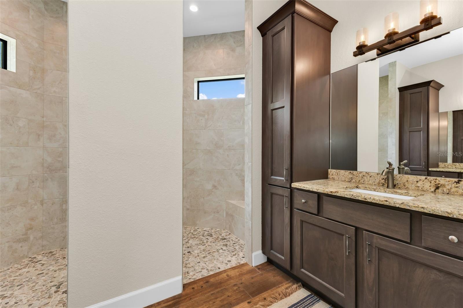 SUNCOAST RANCHES - Residential
