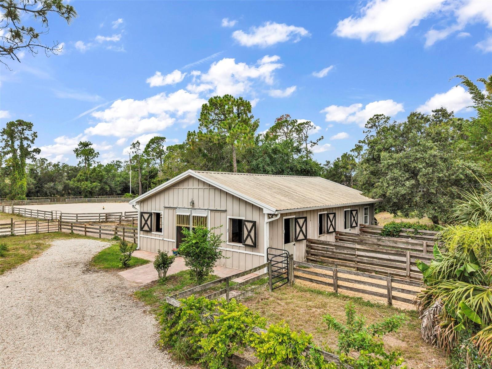 SUNCOAST RANCHES - Residential