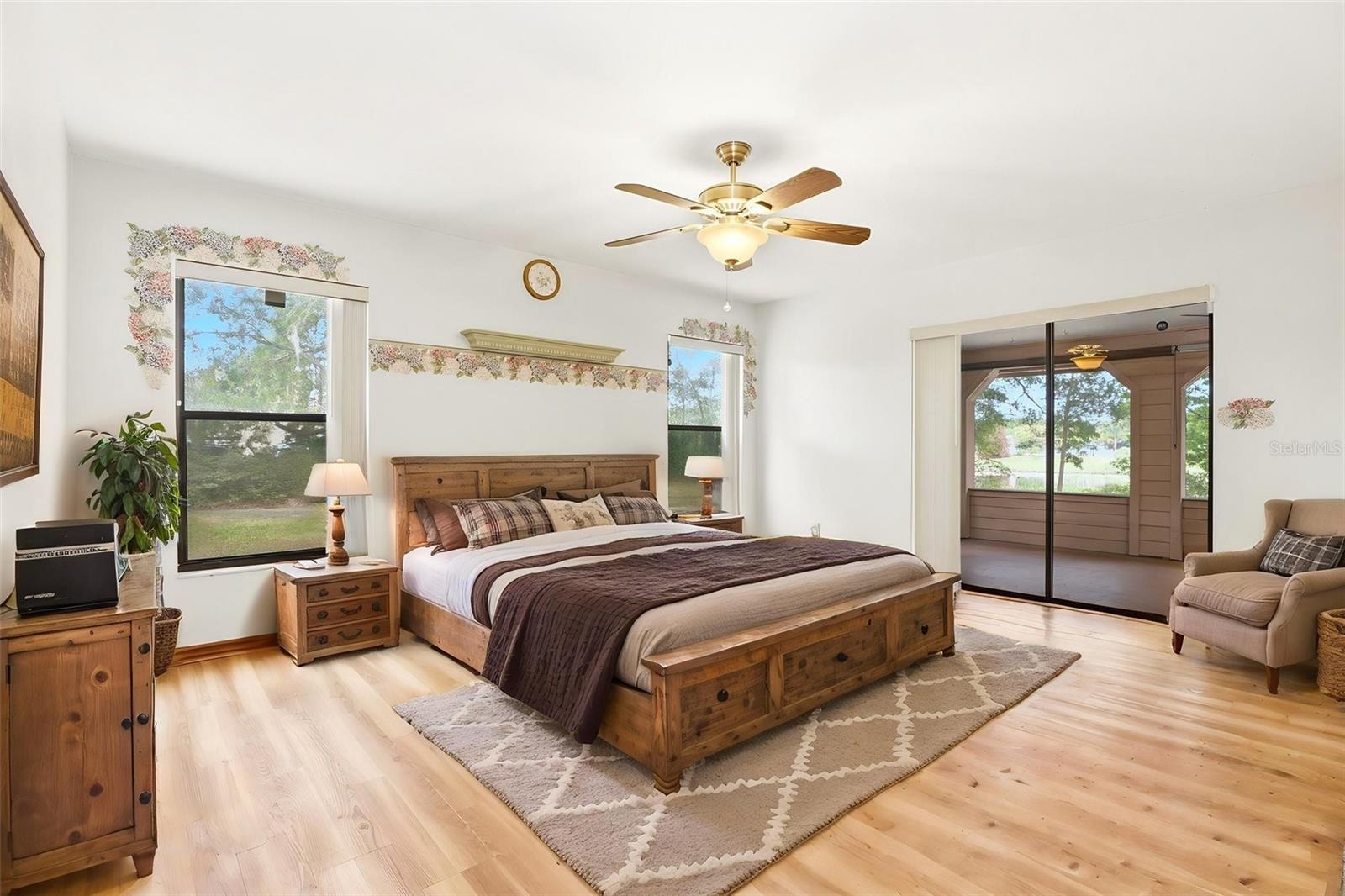 UNIVERSITY WOODS PH2 - Residential