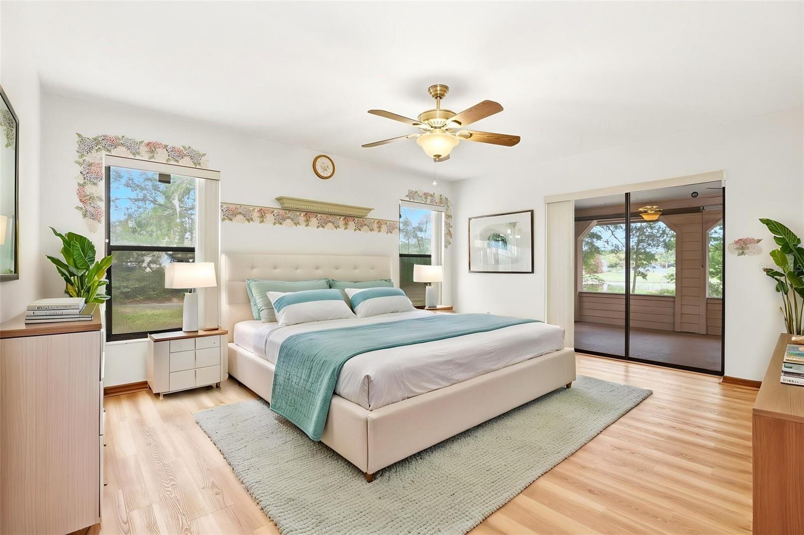 UNIVERSITY WOODS PH2 - Residential