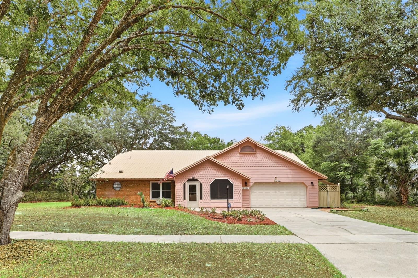 UNIVERSITY WOODS PH2 - Residential