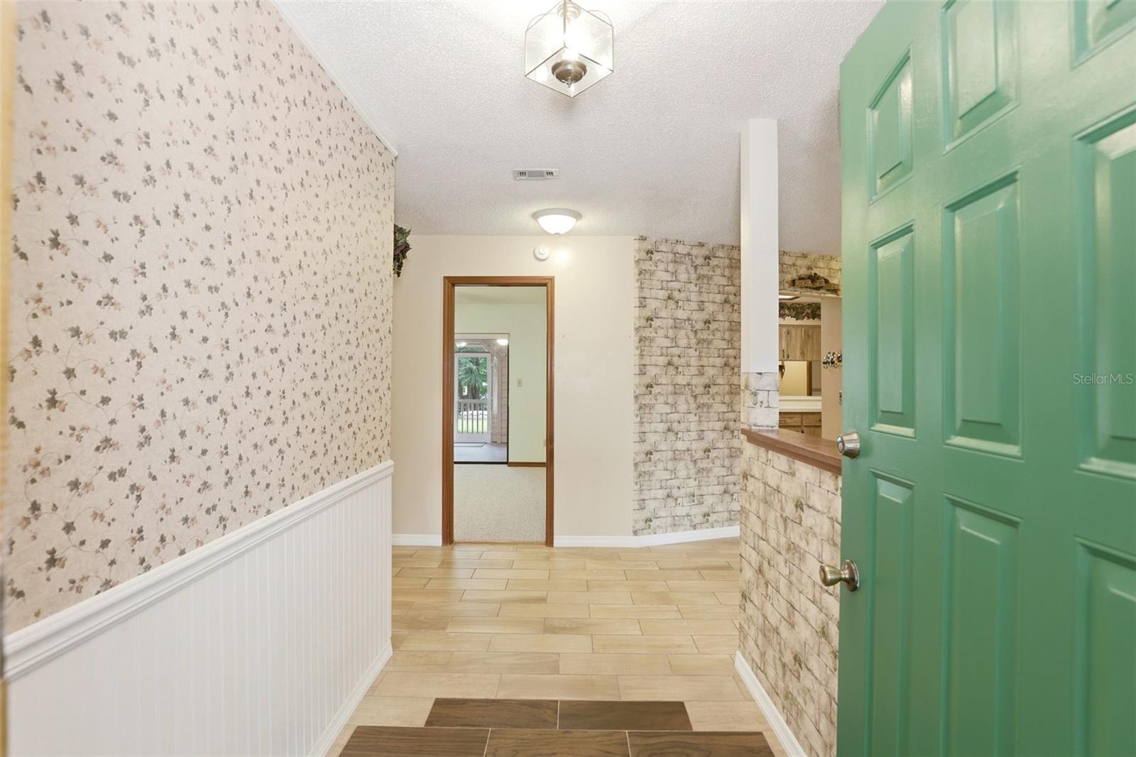 UNIVERSITY WOODS PH2 - Residential