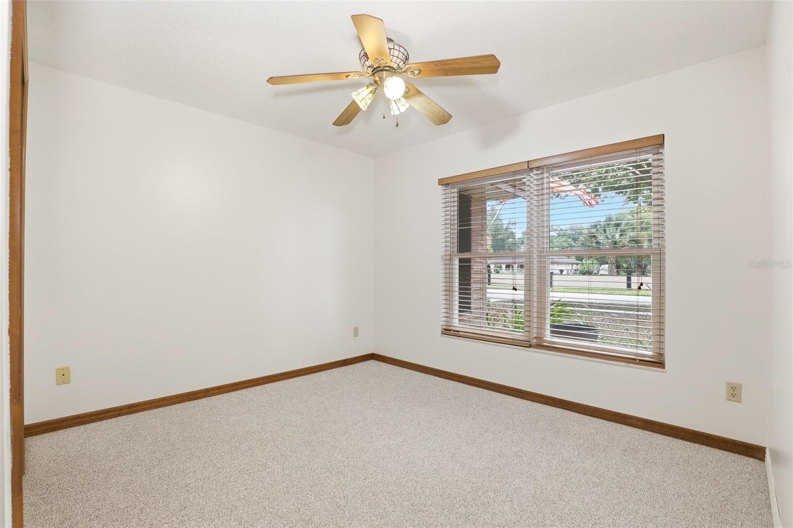 UNIVERSITY WOODS PH2 - Residential