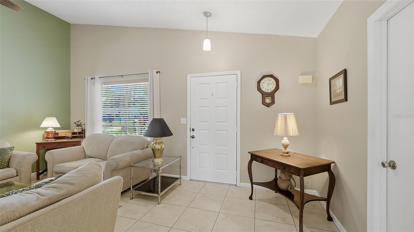 LAKE SARASOTA - Residential