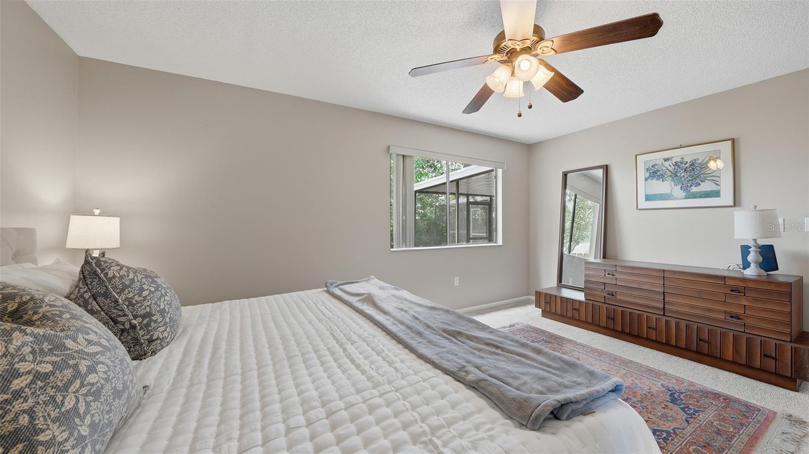LAKE SARASOTA - Residential