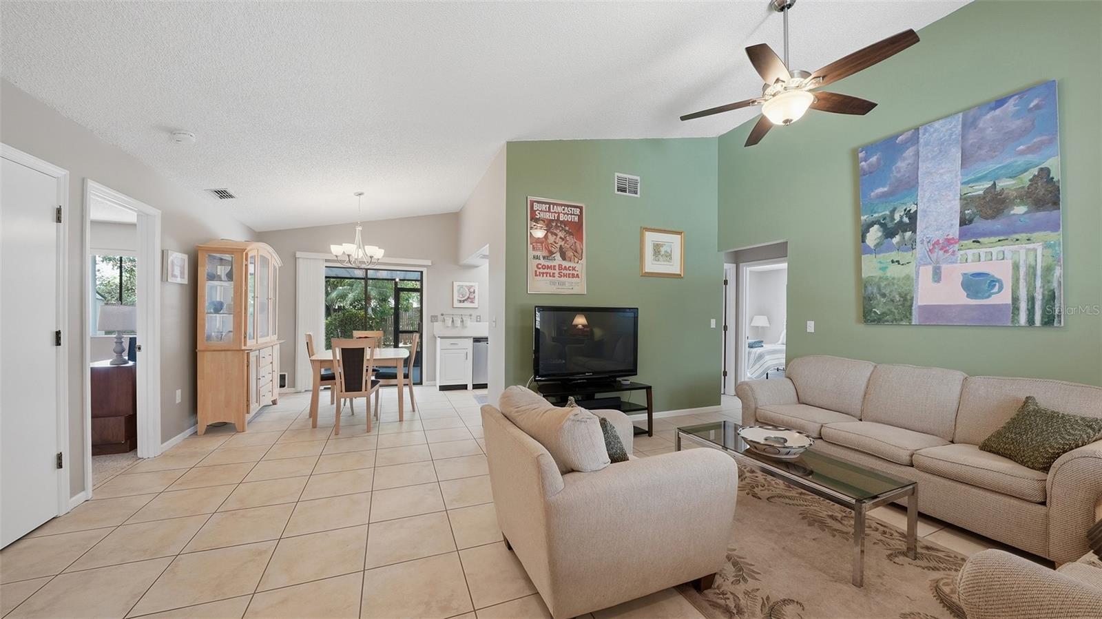 LAKE SARASOTA - Residential
