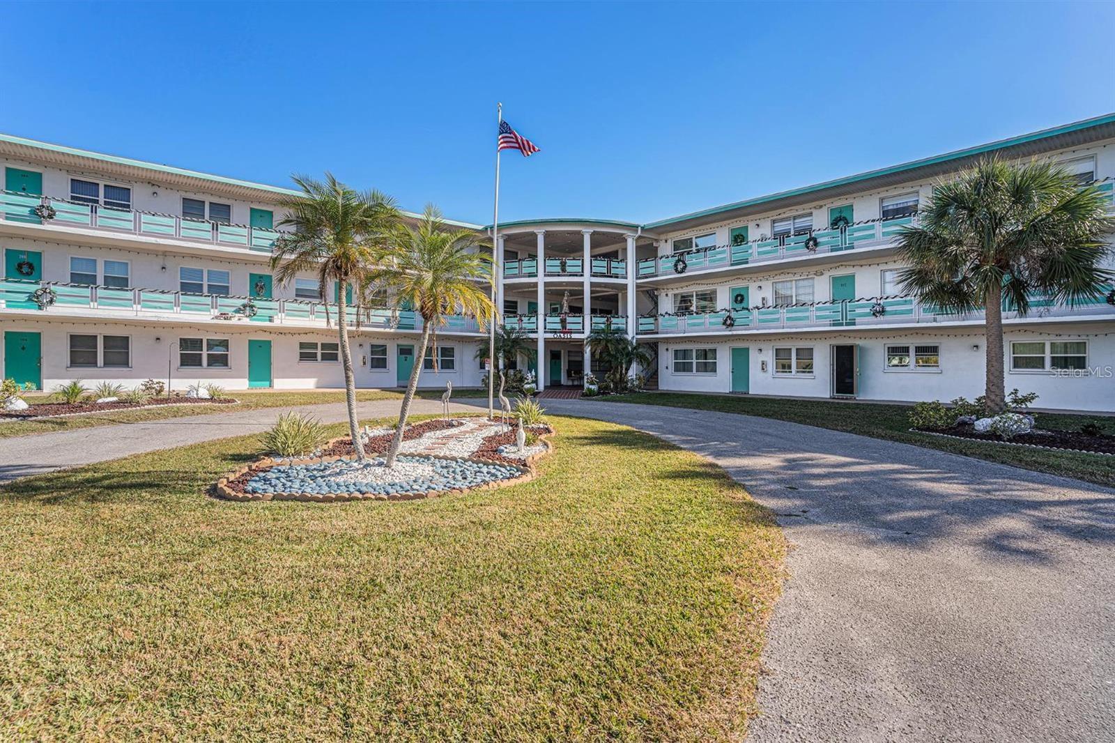 TOWN APTS CONDO - Residential