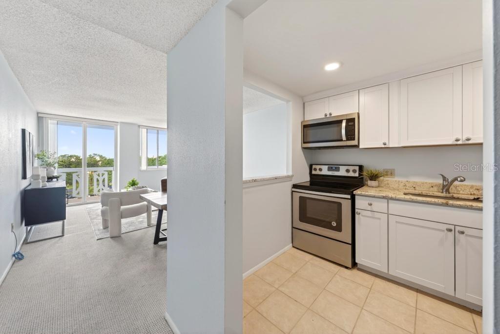 BAYSHORE BATH & TENNIS CLUB CONDO - Residential