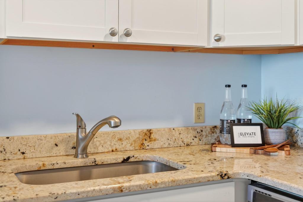 BAYSHORE BATH & TENNIS CLUB CONDO - Residential