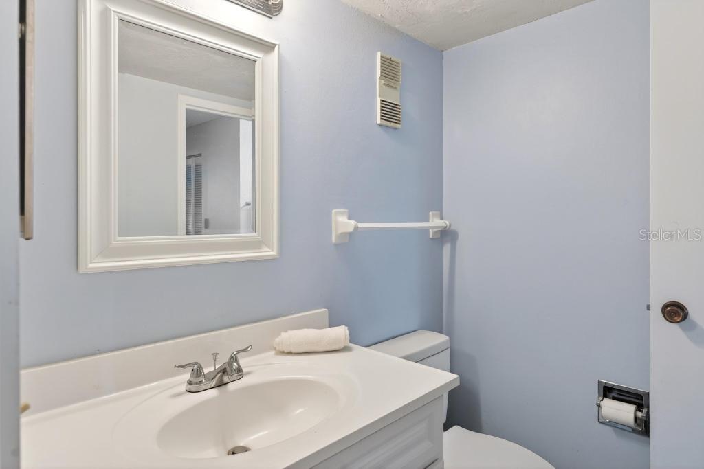 BAYSHORE BATH & TENNIS CLUB CONDO - Residential