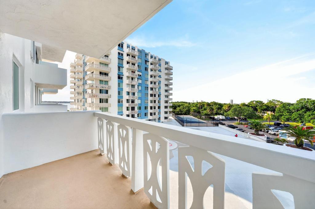 BAYSHORE BATH & TENNIS CLUB CONDO - Residential