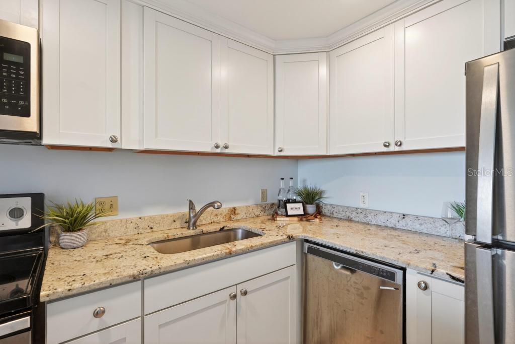 BAYSHORE BATH & TENNIS CLUB CONDO - Residential