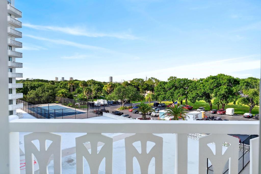 BAYSHORE BATH & TENNIS CLUB CONDO - Residential