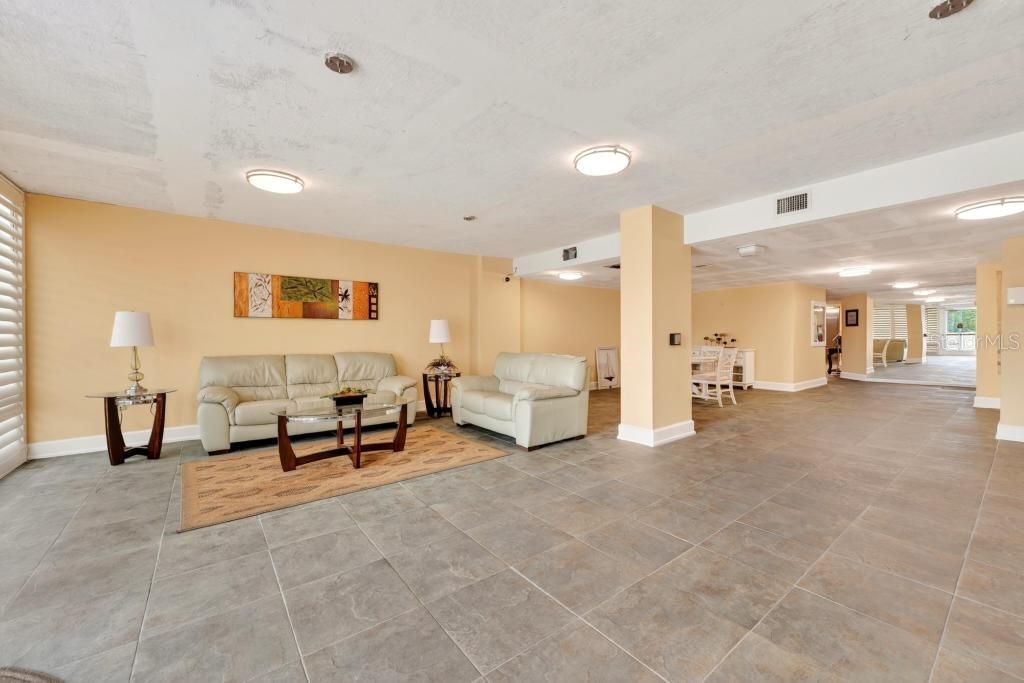 BAYSHORE BATH & TENNIS CLUB CONDO - Residential