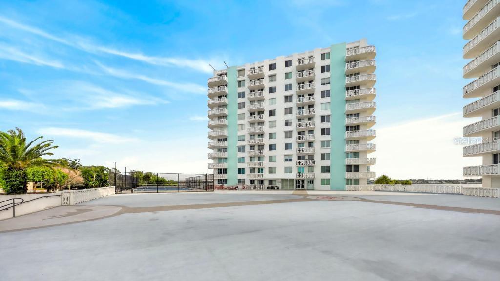 BAYSHORE BATH & TENNIS CLUB CONDO - Residential
