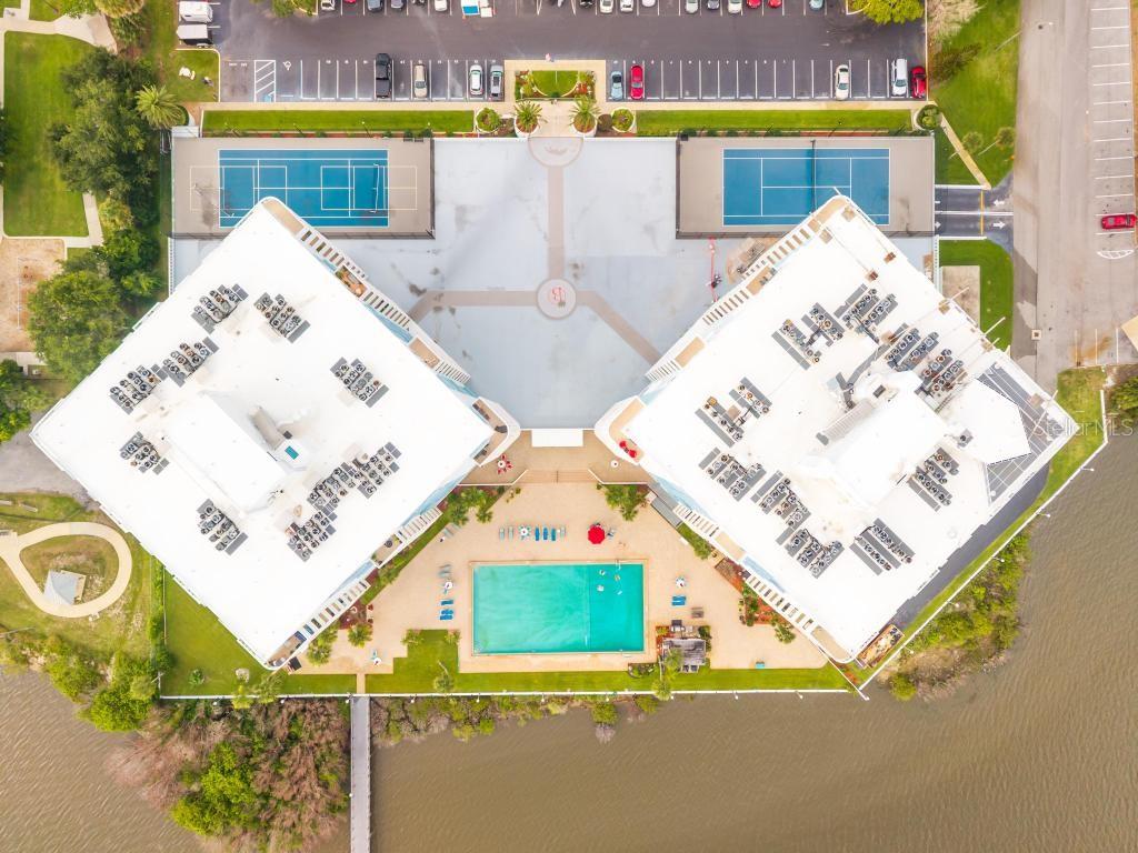 BAYSHORE BATH & TENNIS CLUB CONDO - Residential