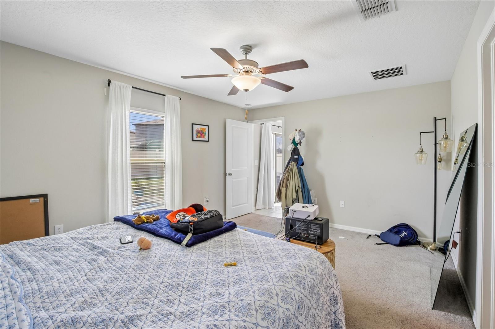 BELMONT SOUTH PH 2F - Residential