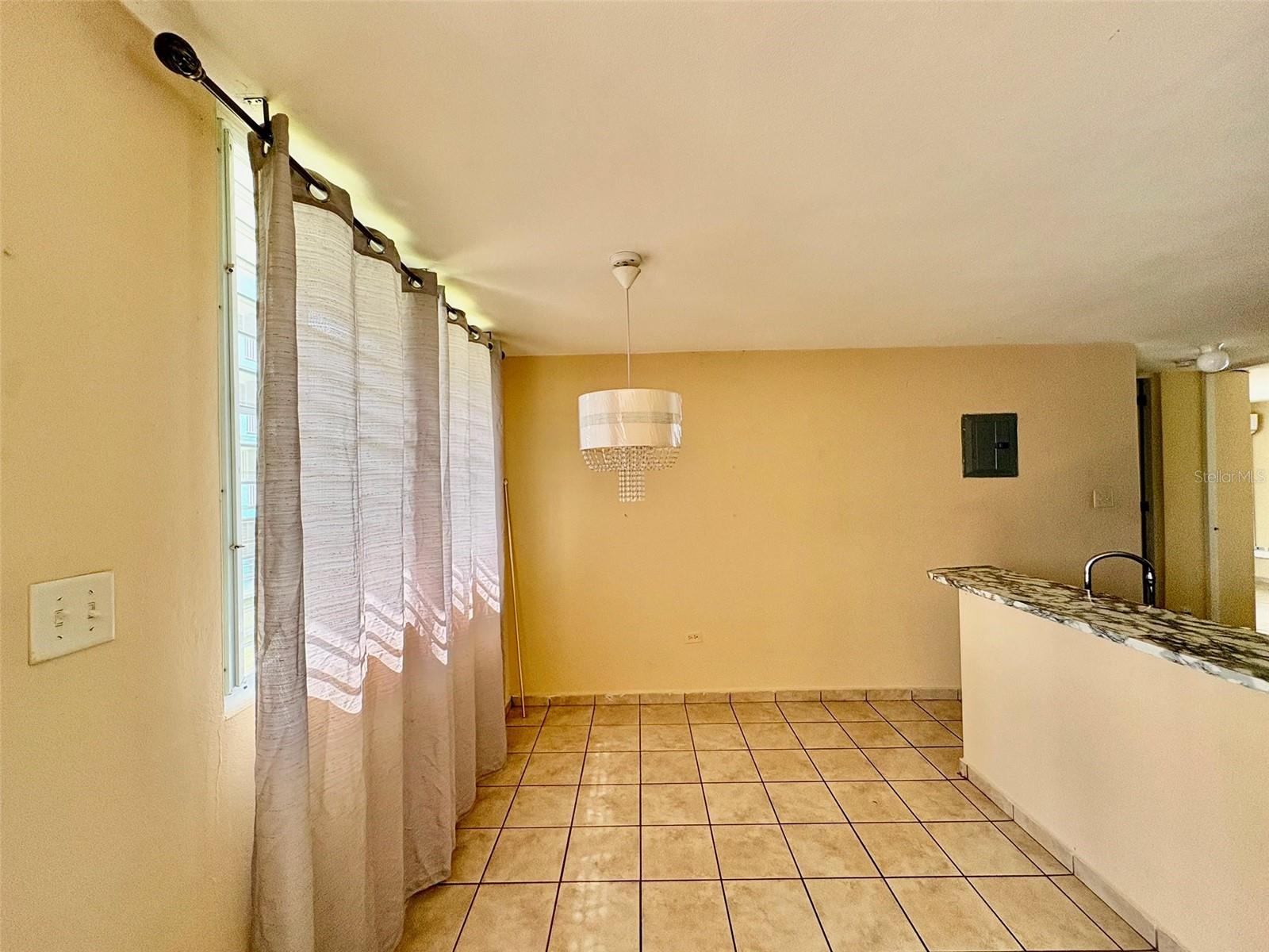 BALCONES DE CAROLINA II - Residential Lease