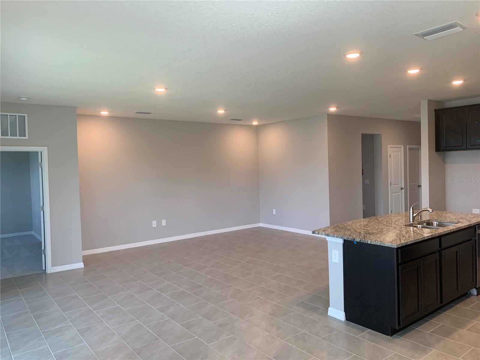 BAY LNDG PH 2B - Residential Lease