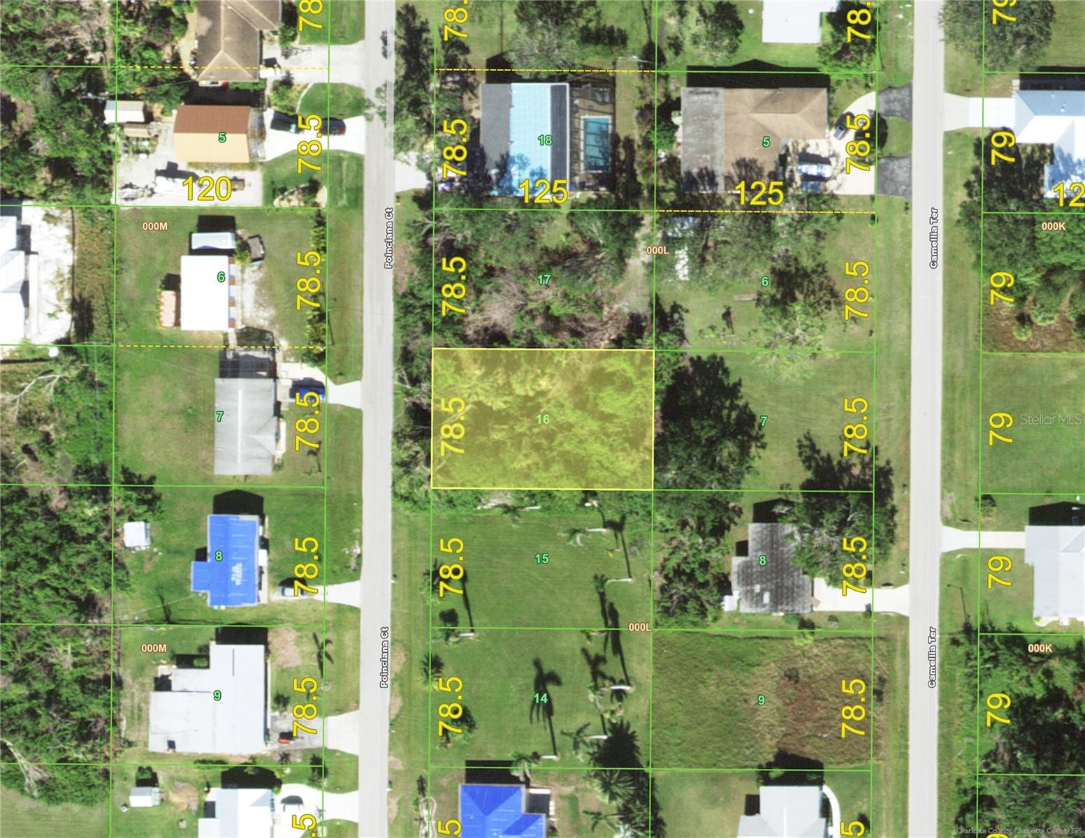 Vacant lot located in Charlotte Park, close to downtown Punta Gorda, Charlotte Harbor, boating, fishing, golf, HOA is optional to access community boat ramp