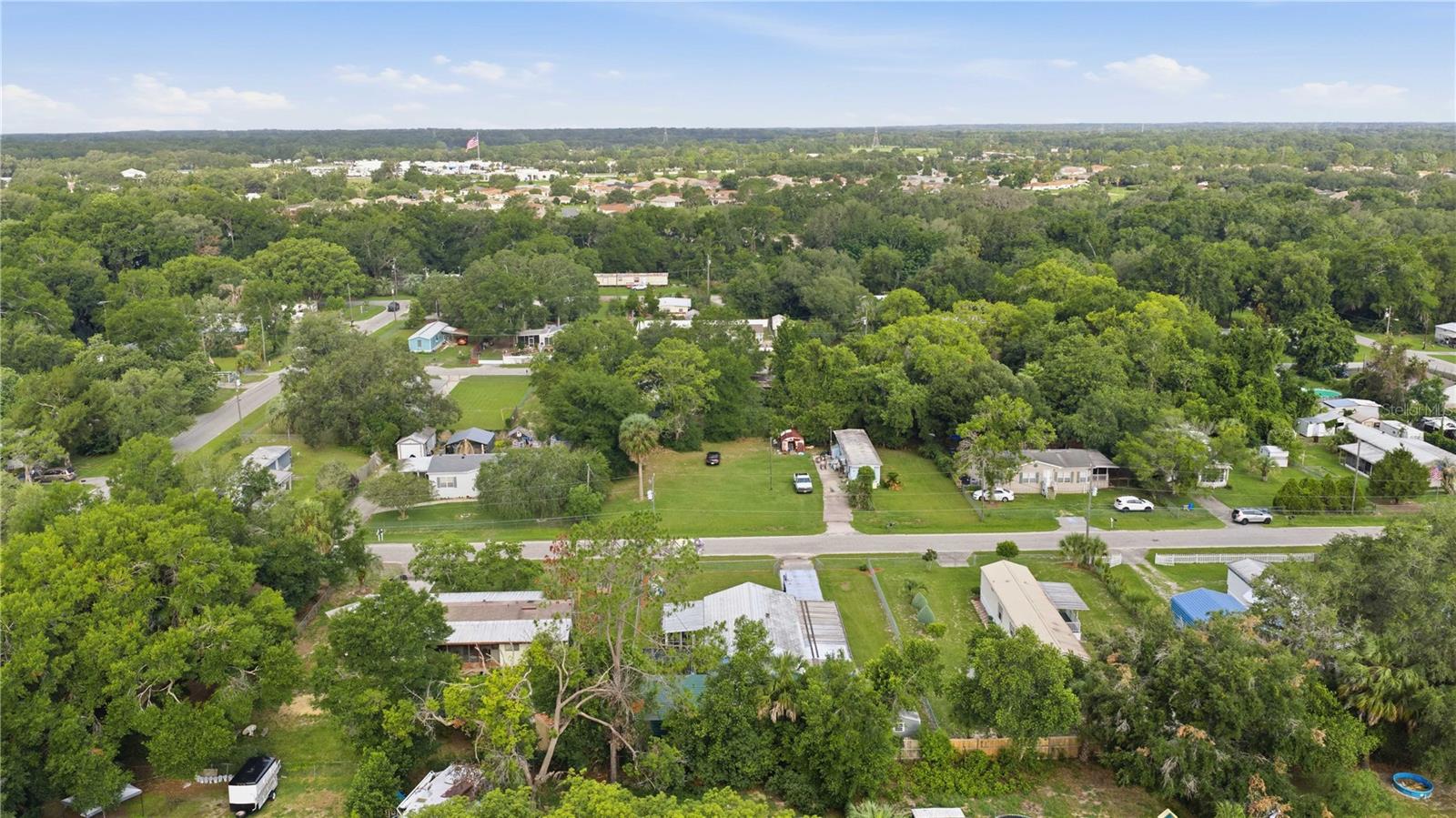 LITTLE LAKE WEIR - Residential