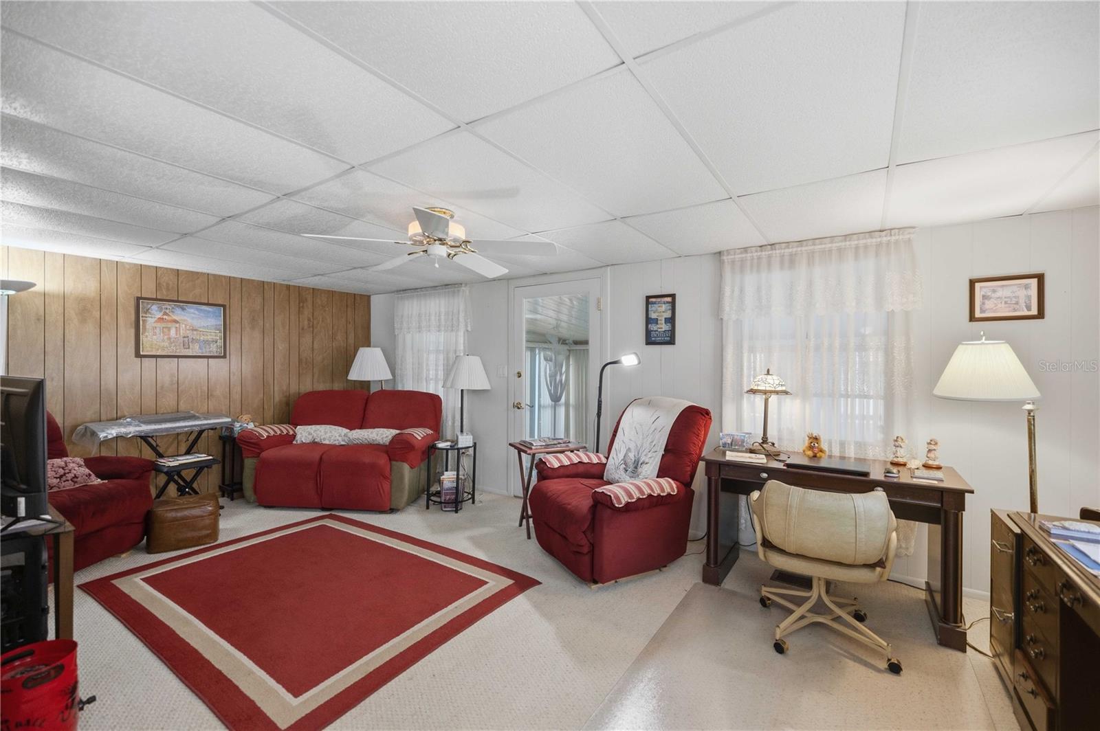 LITTLE LAKE WEIR - Residential