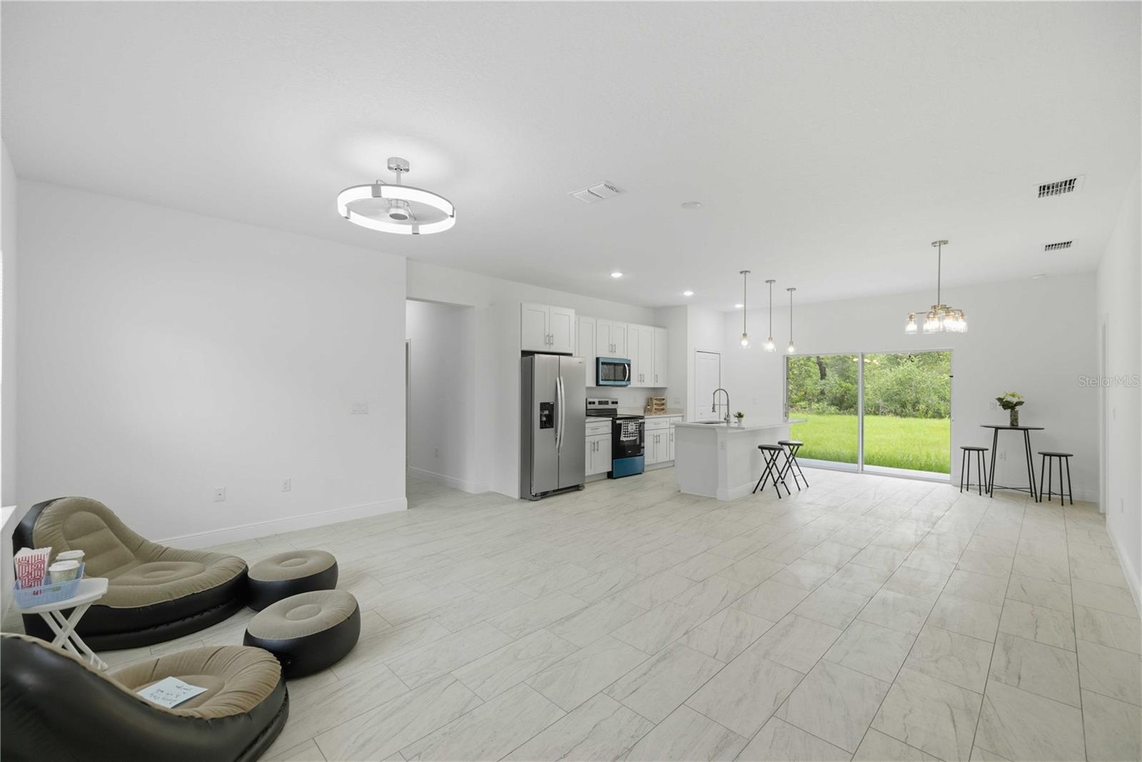 CITRUS SPGS UNIT 03 - Residential
