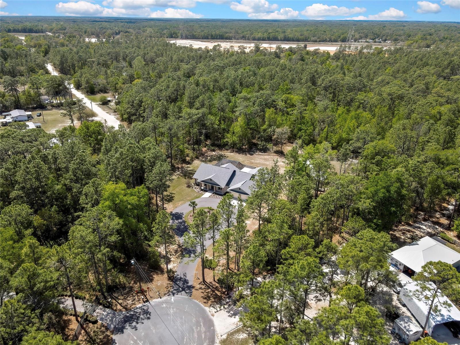 PINE RIDGE UNIT 02 - Residential