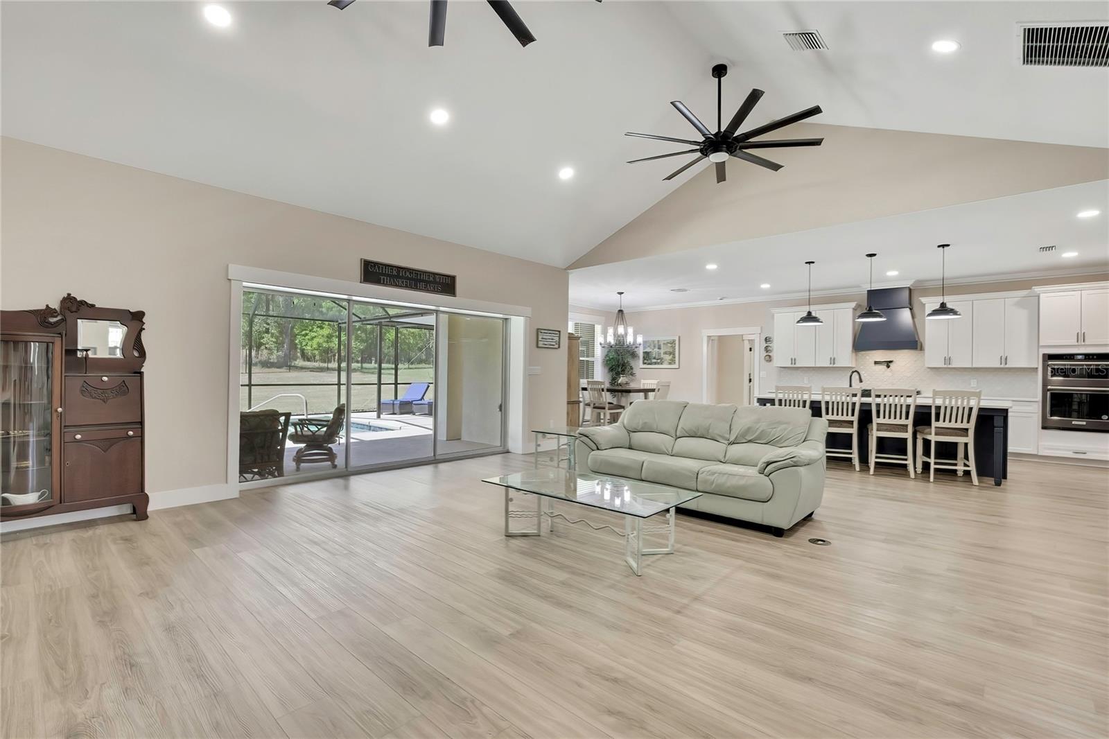 PINE RIDGE UNIT 02 - Residential