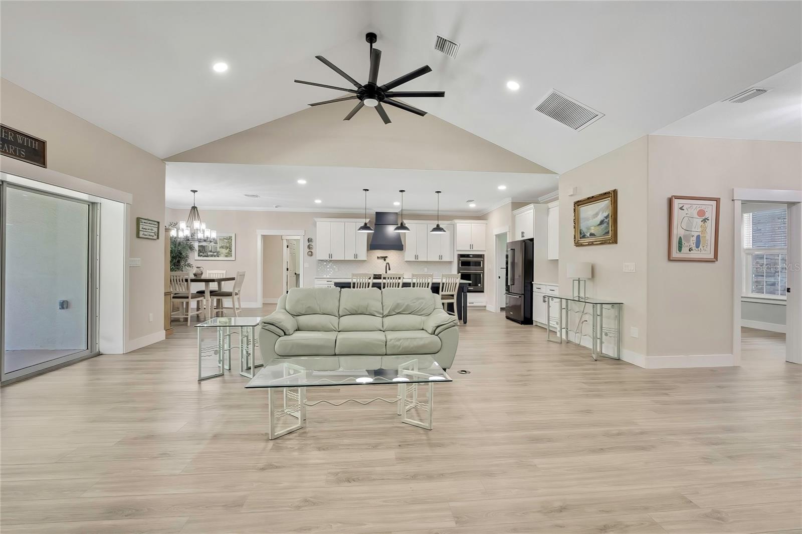 PINE RIDGE UNIT 02 - Residential