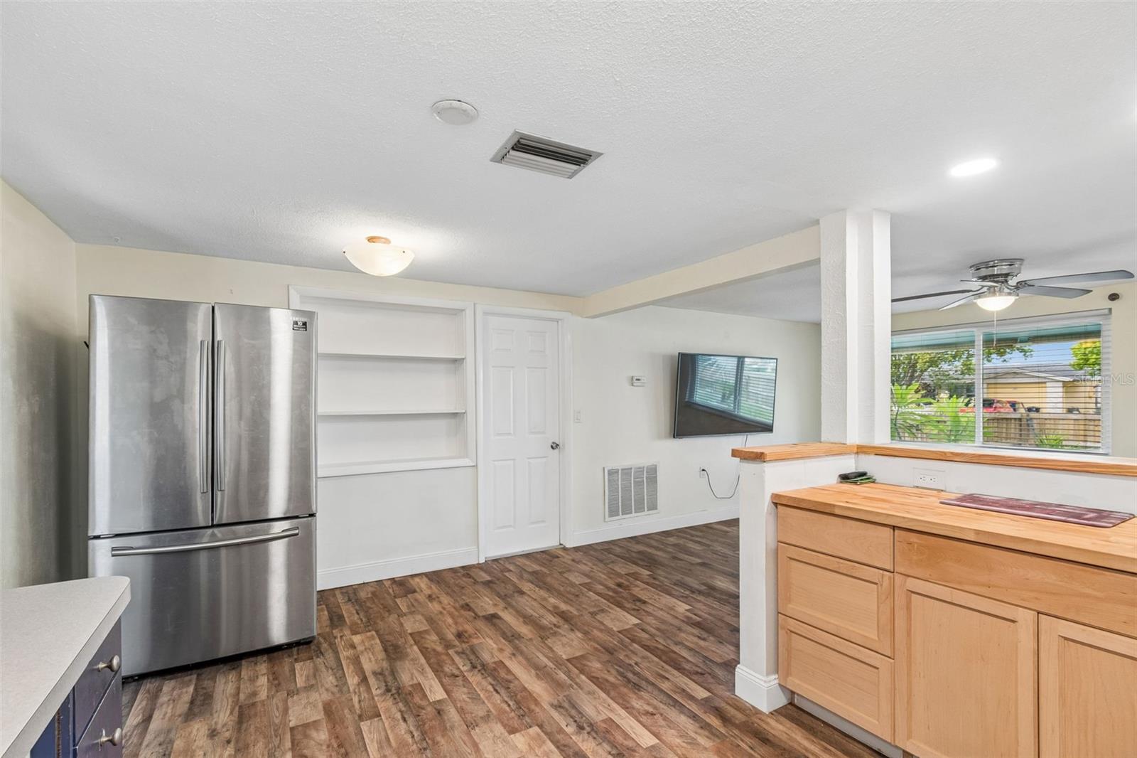 FOREST HILLS - Residential