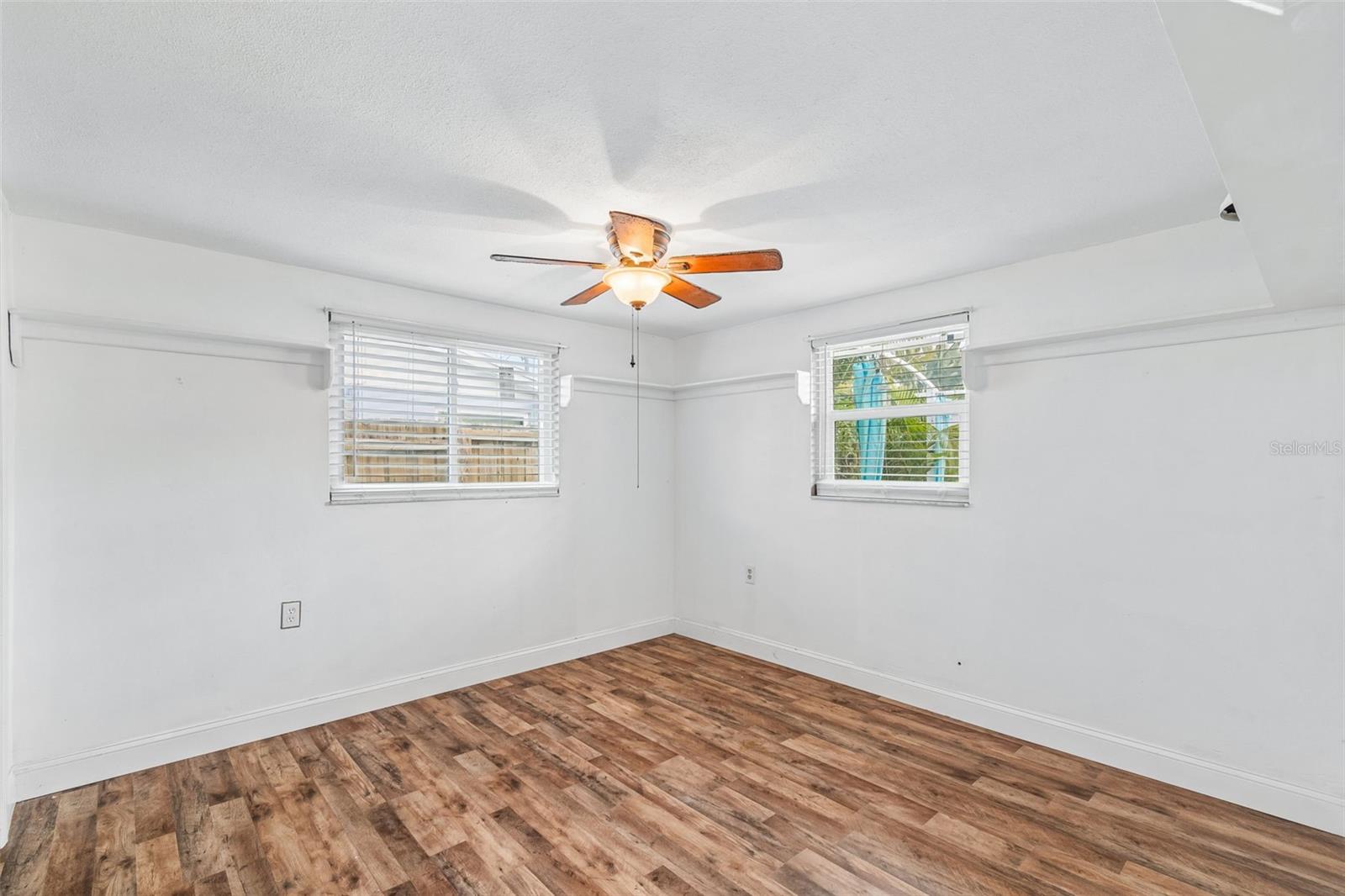 FOREST HILLS - Residential