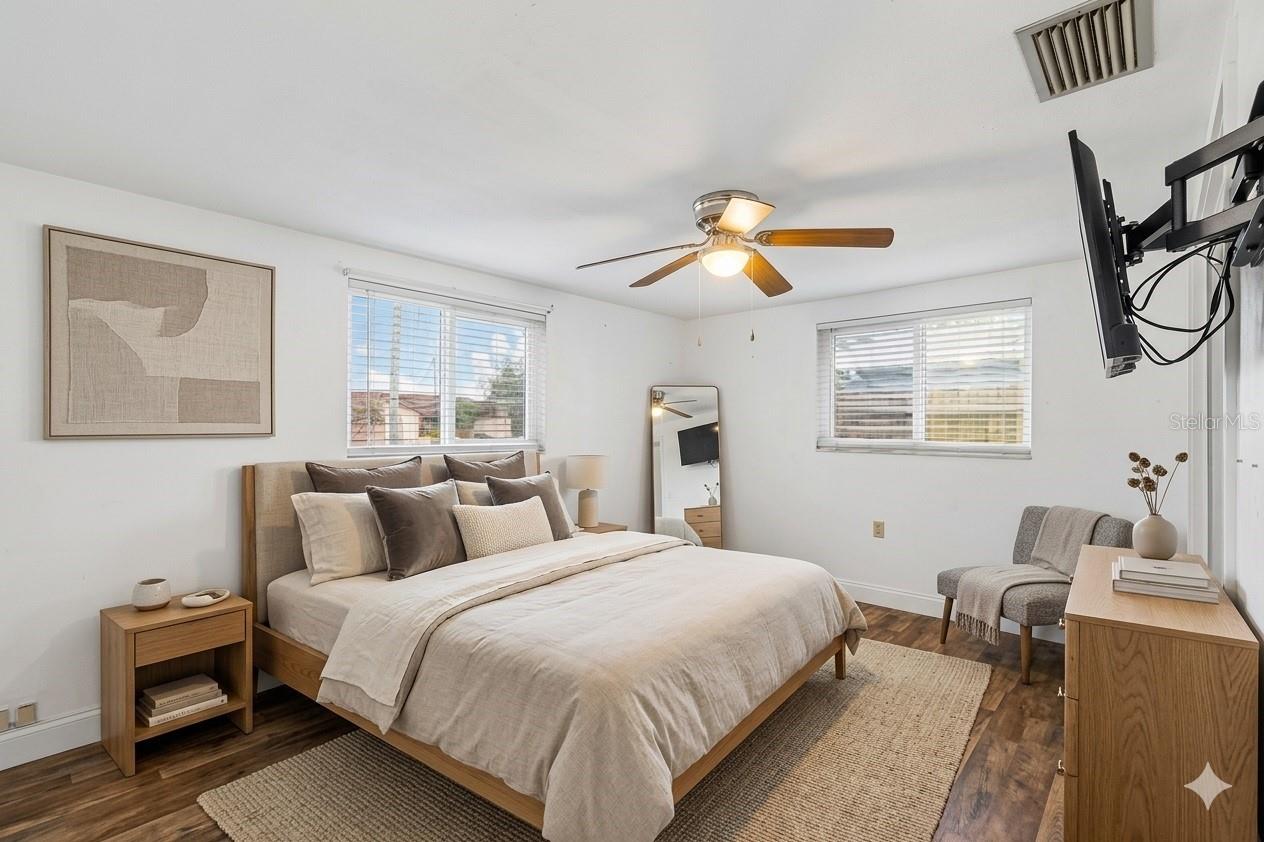 FOREST HILLS - Residential