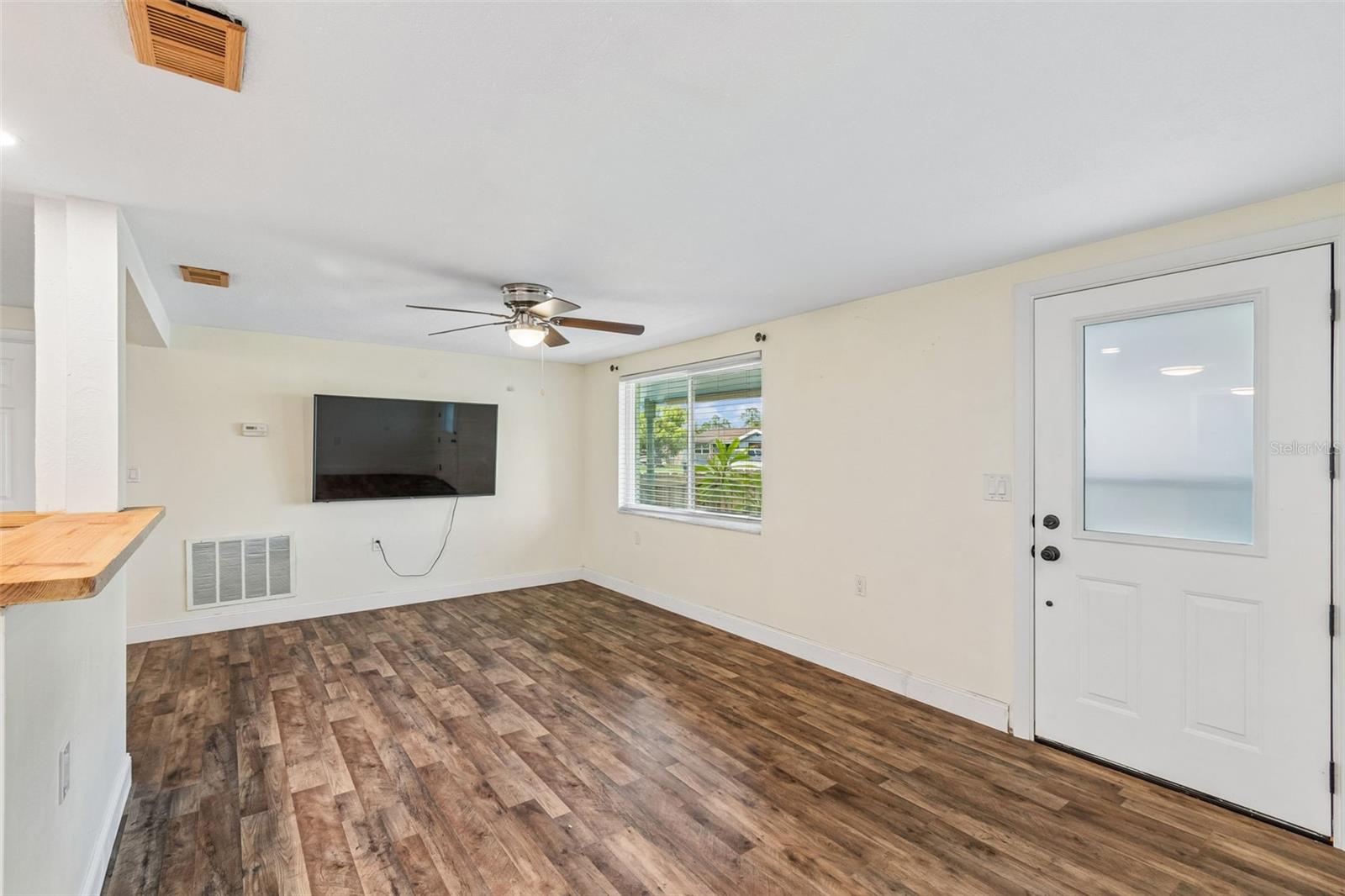 FOREST HILLS - Residential
