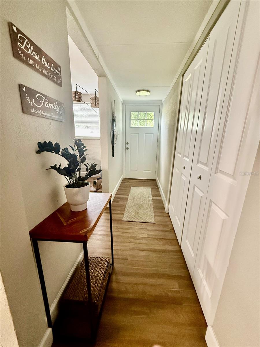 LAKE HAMILTON - Residential Lease