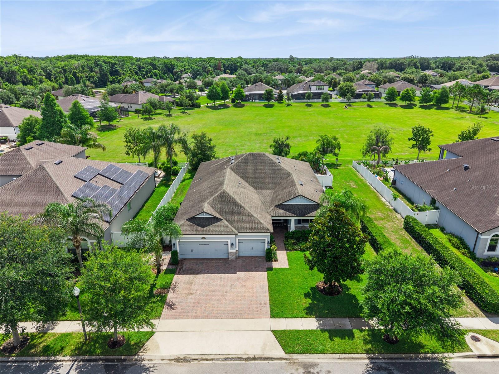 FOSTERS GROVE AT OVIEDO - Residential