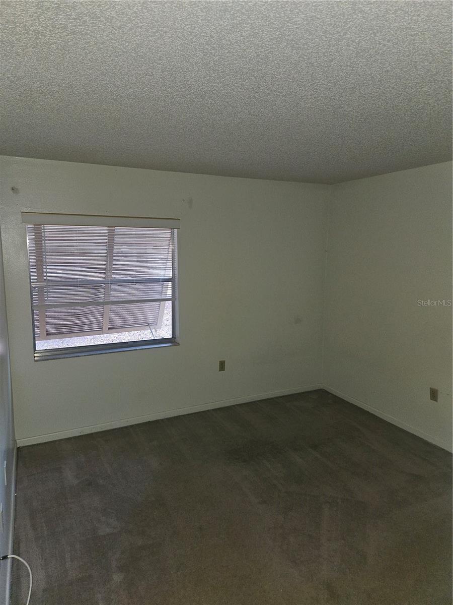 LAKESIDE CONDO APTS - Residential