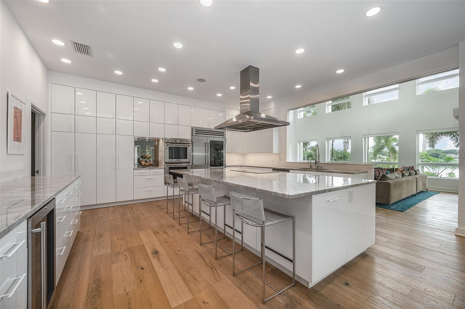 MINNEHAHA SHORES - Residential