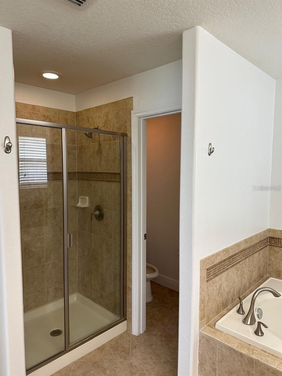 WYNDHAM LAKES ESTATES - Residential Lease