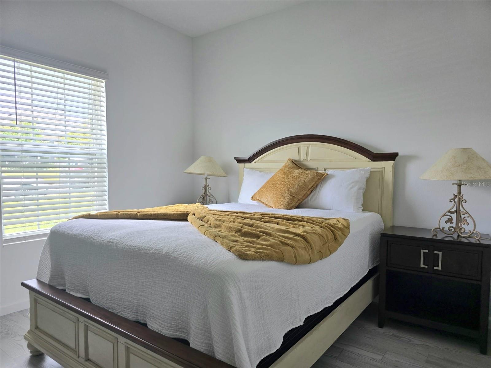 ORCHID GROVE - Residential