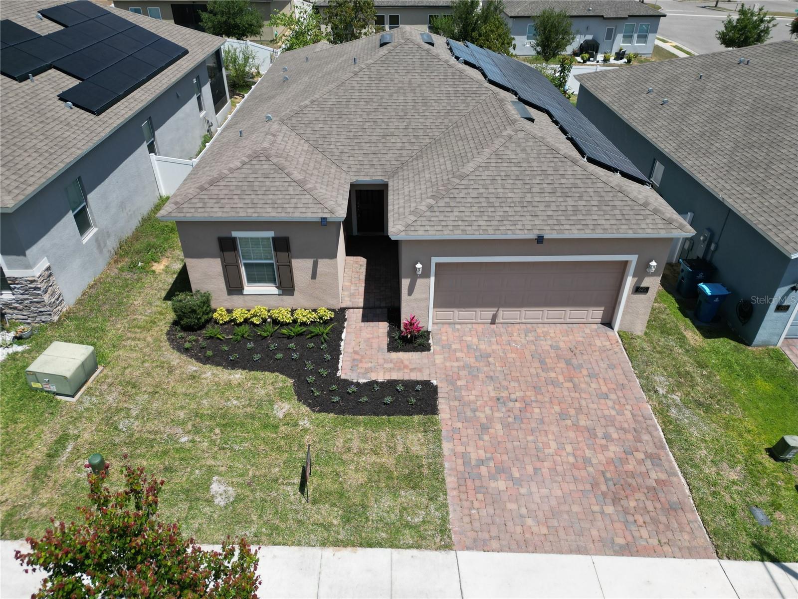 ORCHID GROVE - Residential