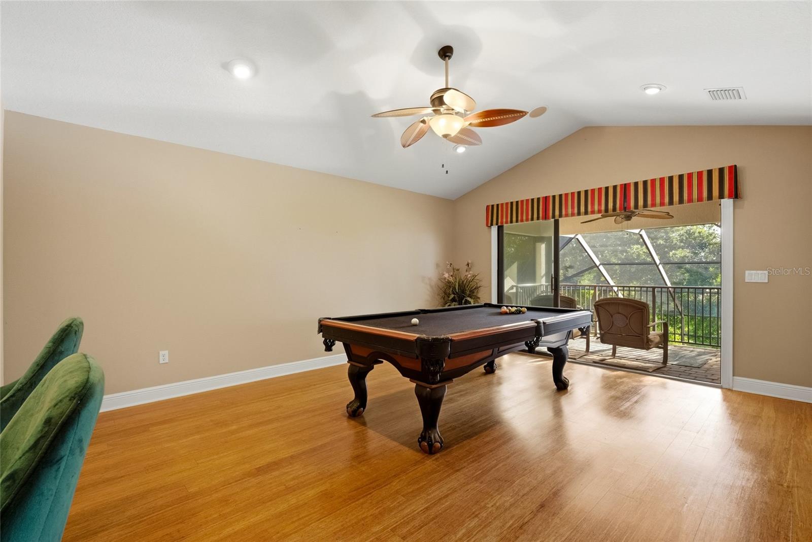 OAK HAMMOCK - Residential