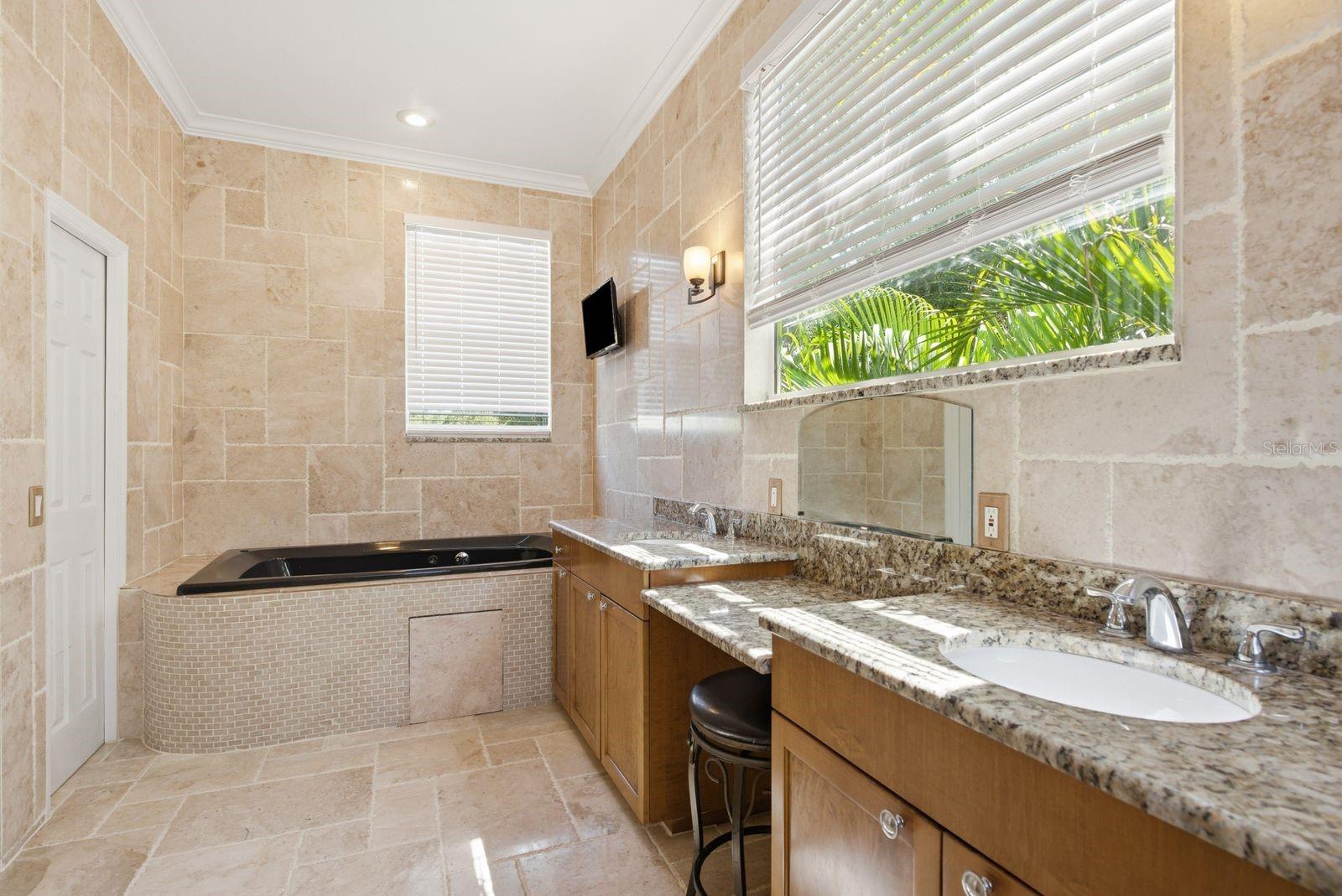 BAYOU VISTA REP - Residential